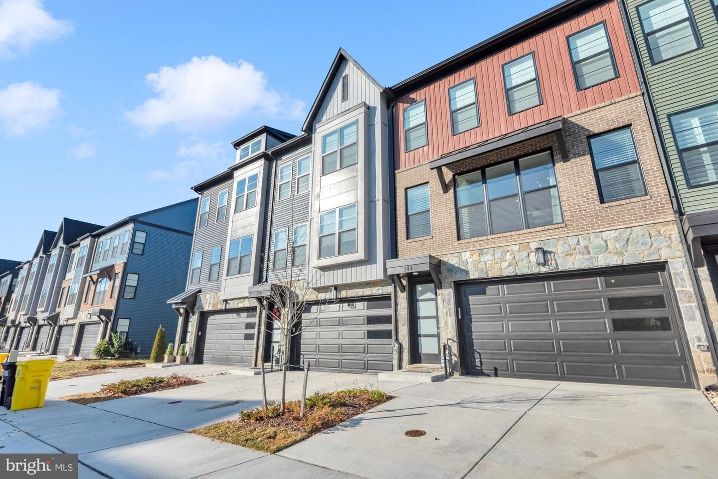 288 Alluvium Dr photo 4