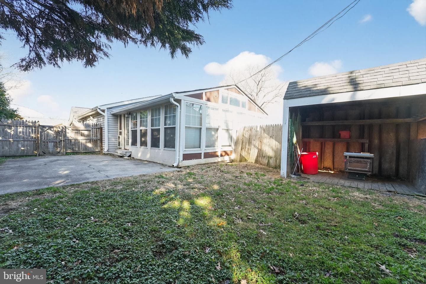 7819 Bertha Road photo 27