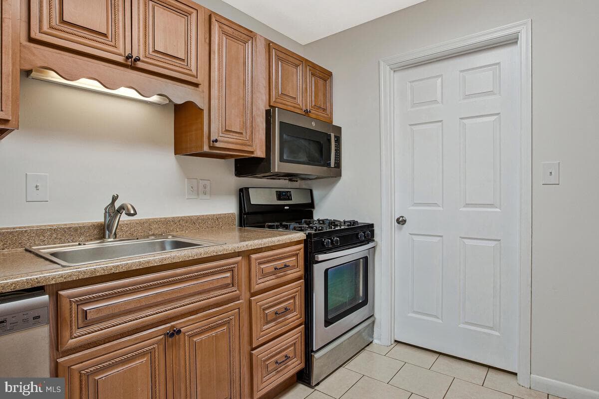 1129 Armistead Street photo 23