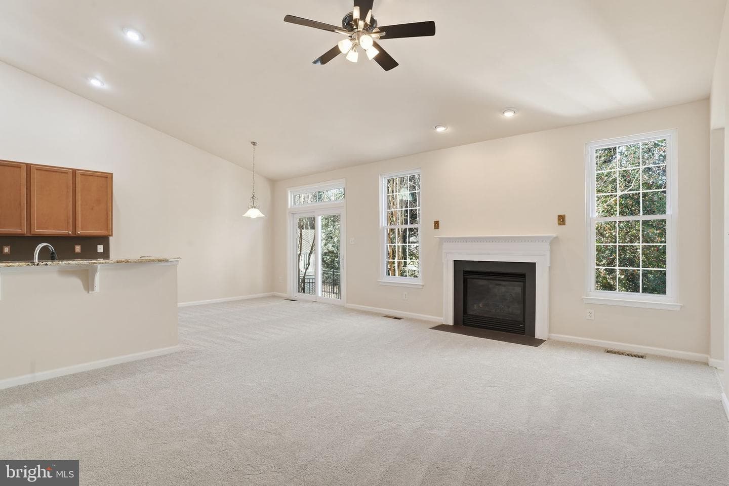 3029 Solstice Lane photo 4