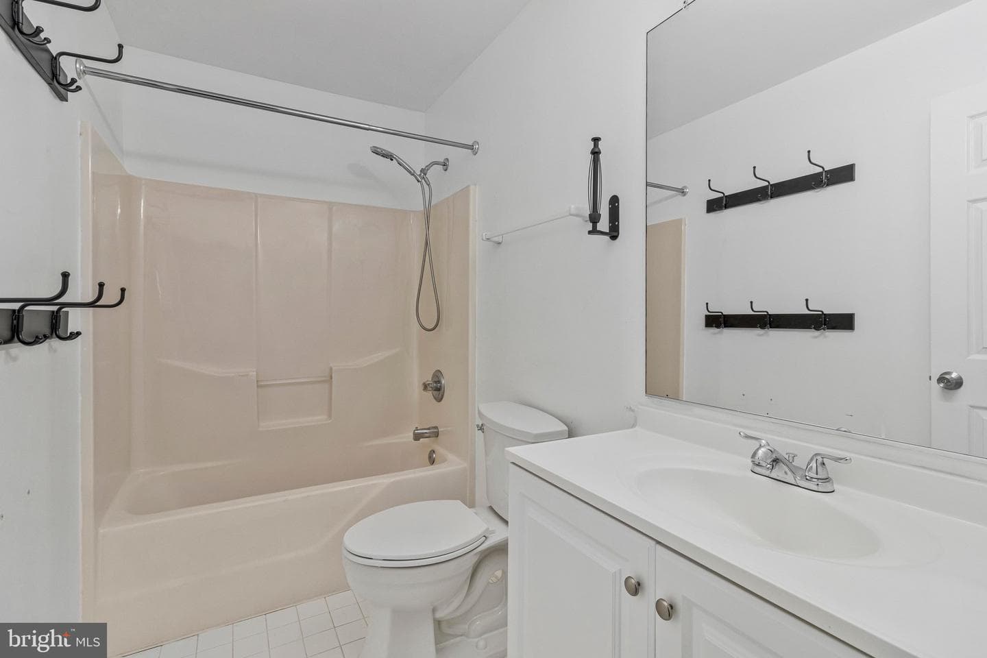 7995 Stone Haven Drive photo 12