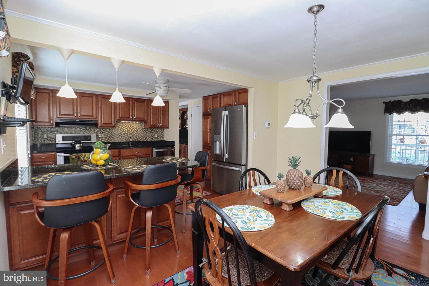 701 Snowdon Lane photo 7