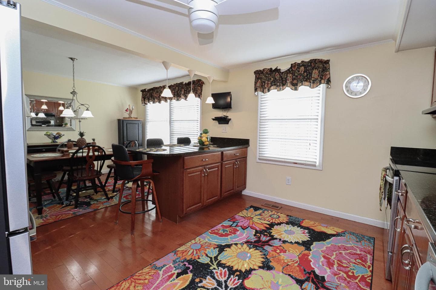 701 Snowdon Lane photo 8