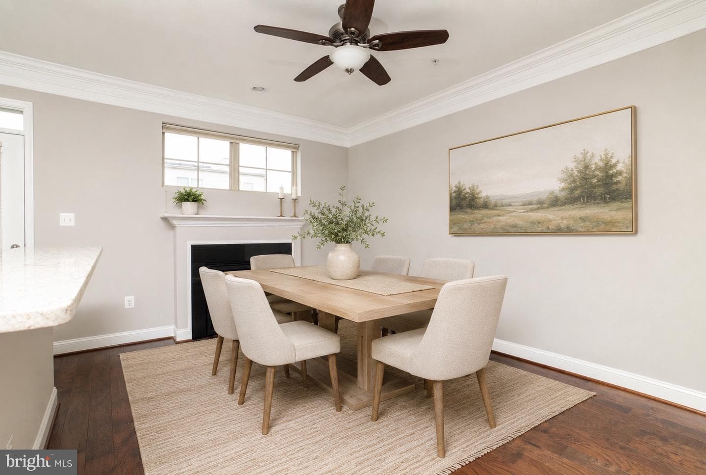 102 Vanguard Lane photo 4