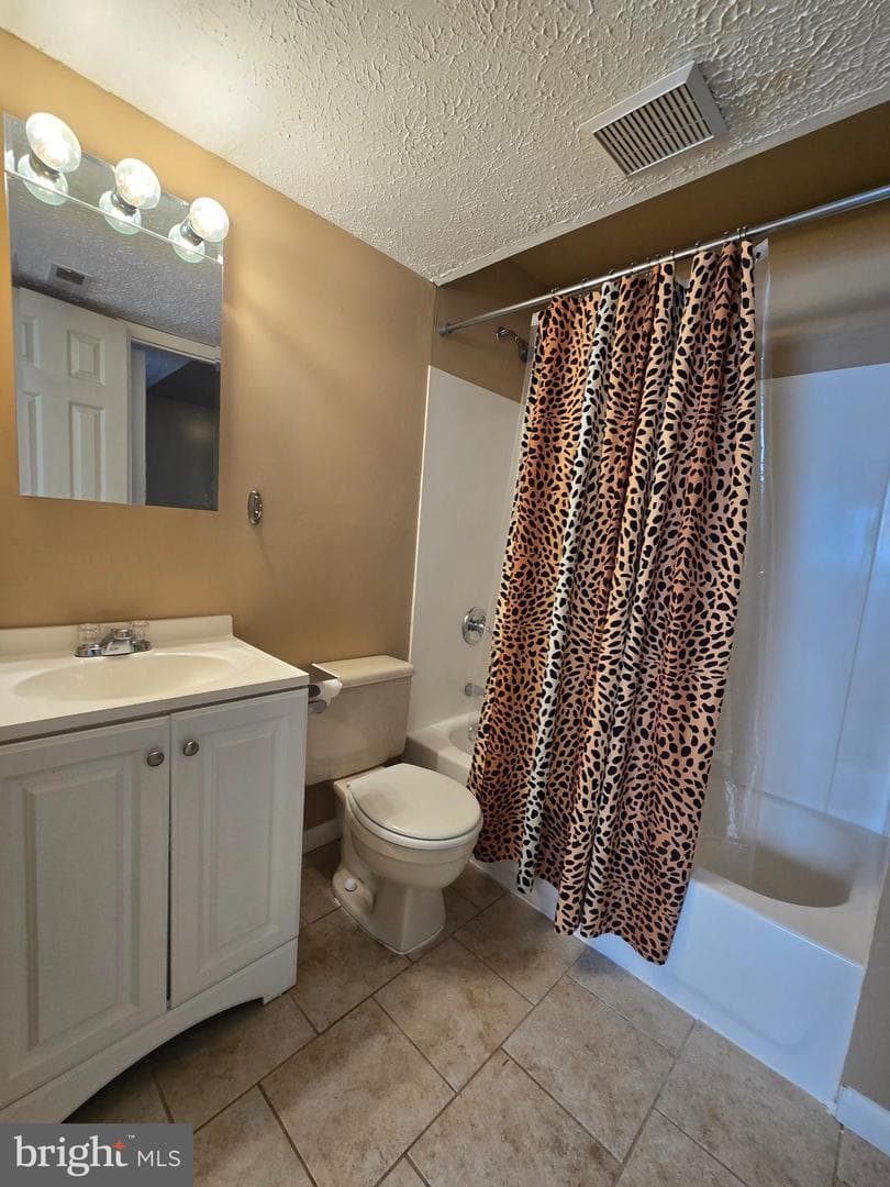 668 209th Street photo 18