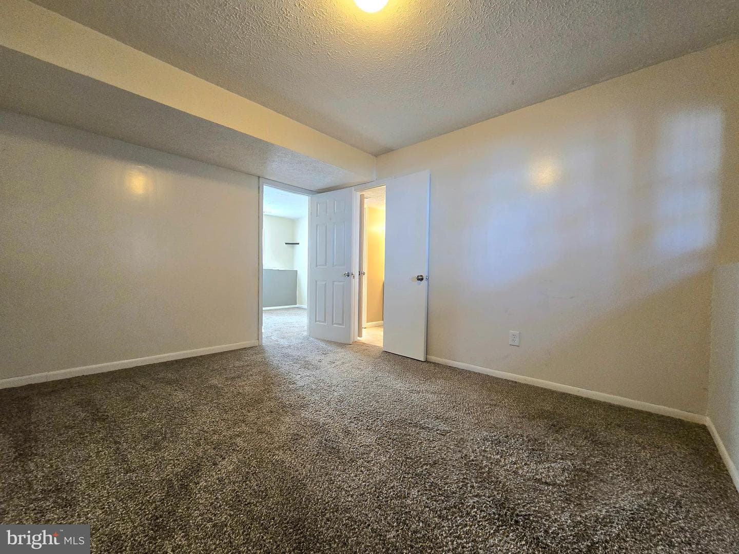 668 209th Street photo 20