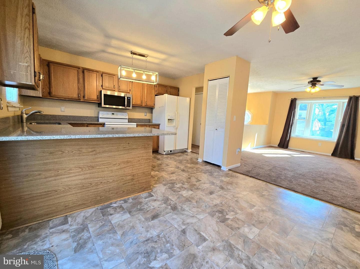 668 209th Street photo 4