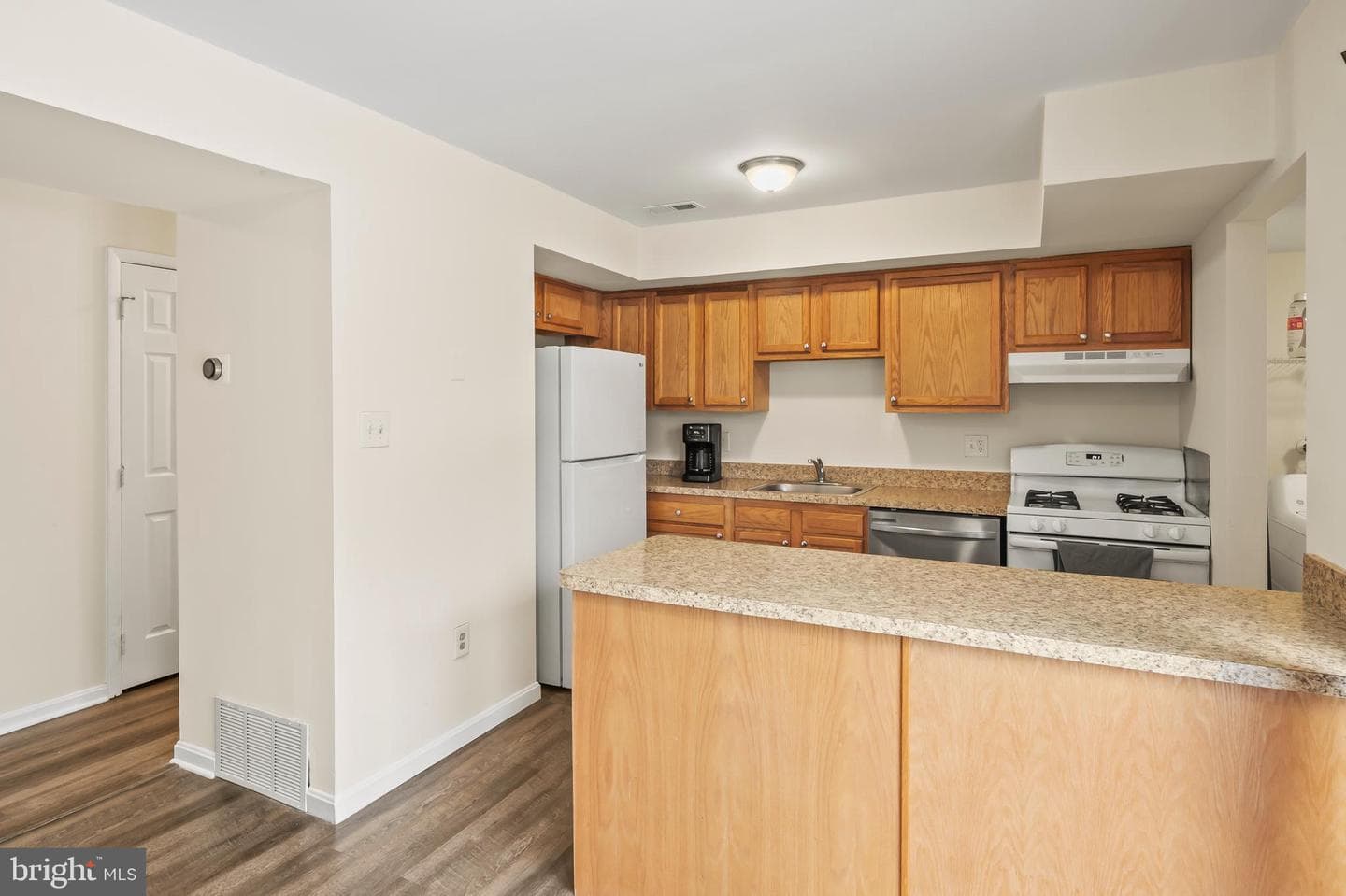 6419 Lamplighter Ridge photo 8