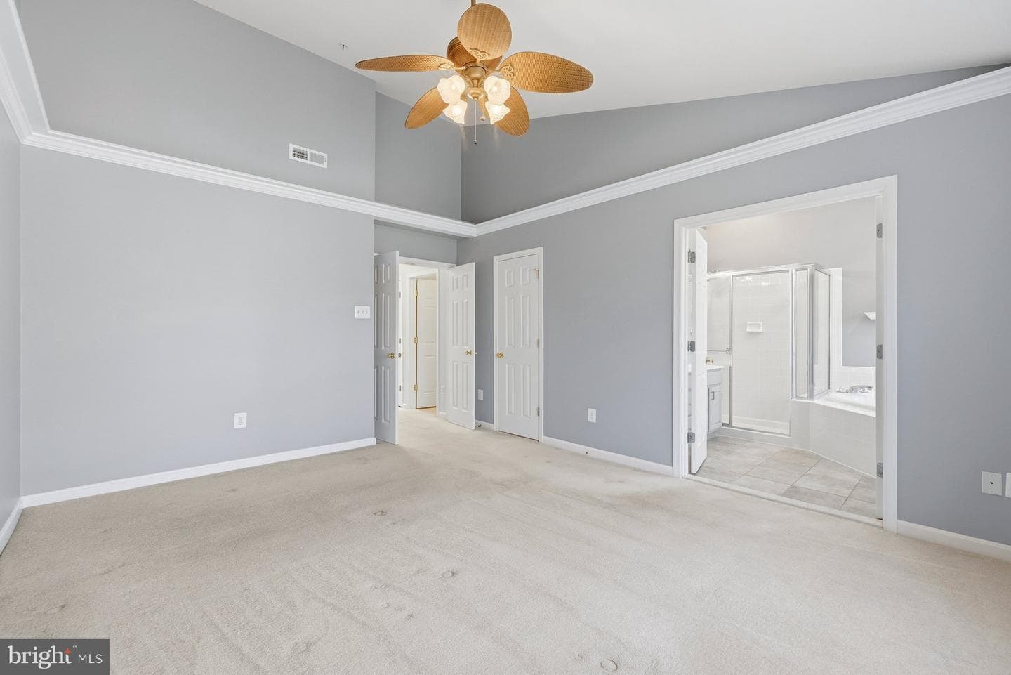 2640 Streamview Drive photo 22