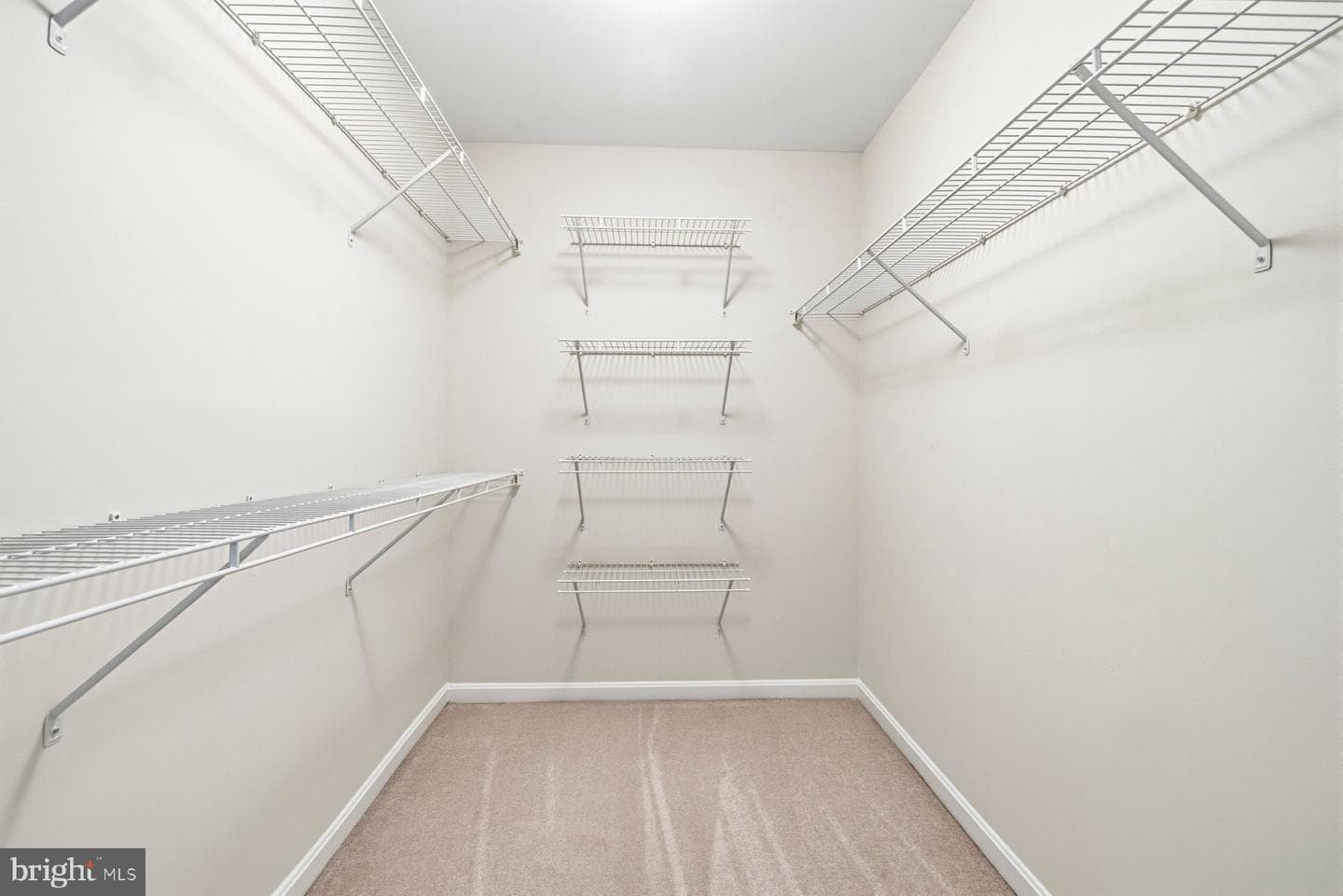 2640 Streamview Drive photo 25