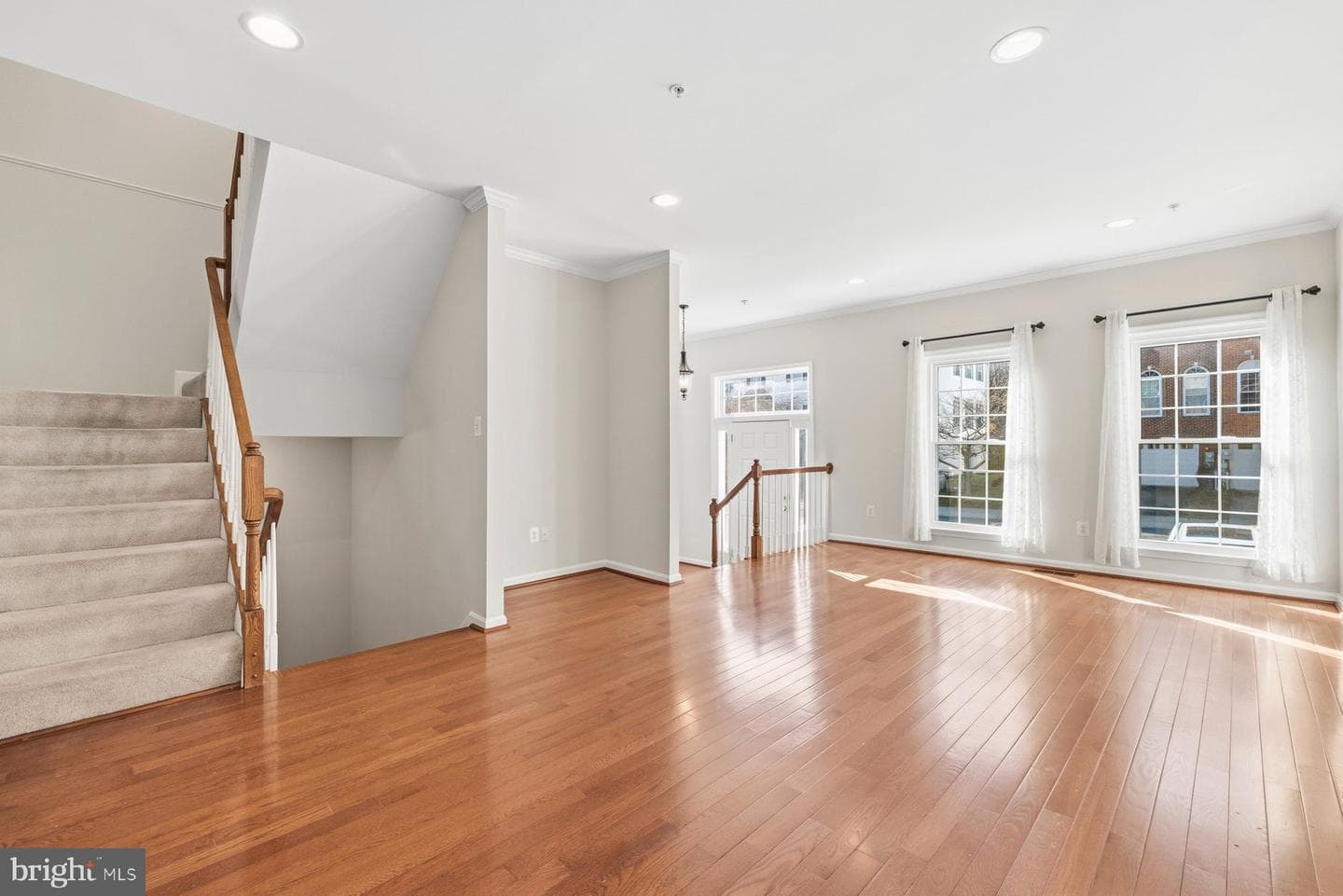 2640 Streamview Drive photo 9