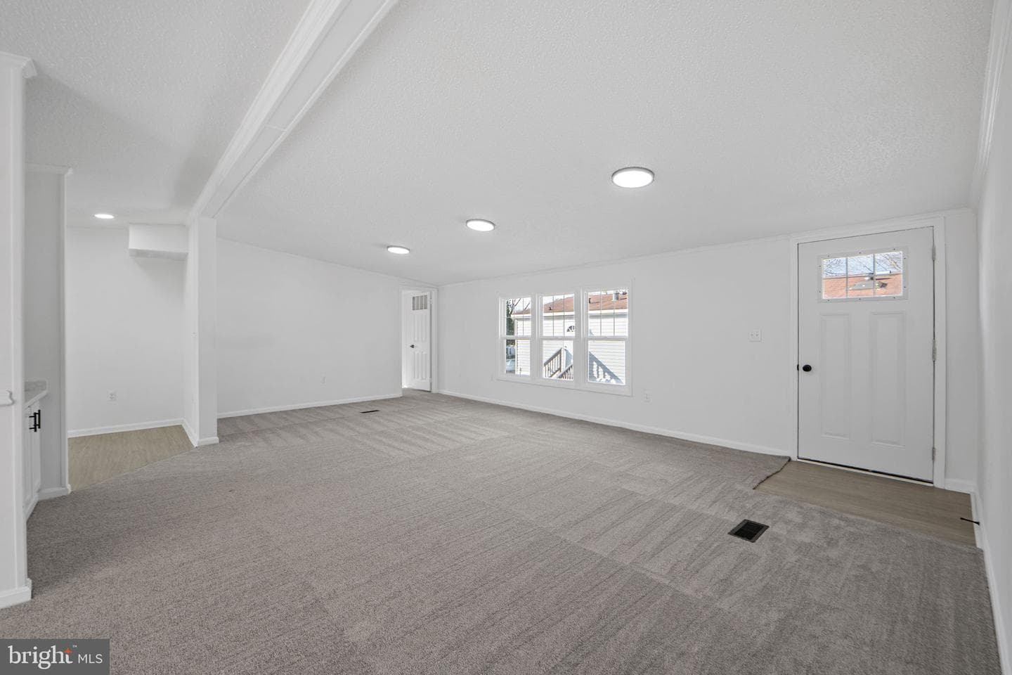 402 Boones Drive photo 12