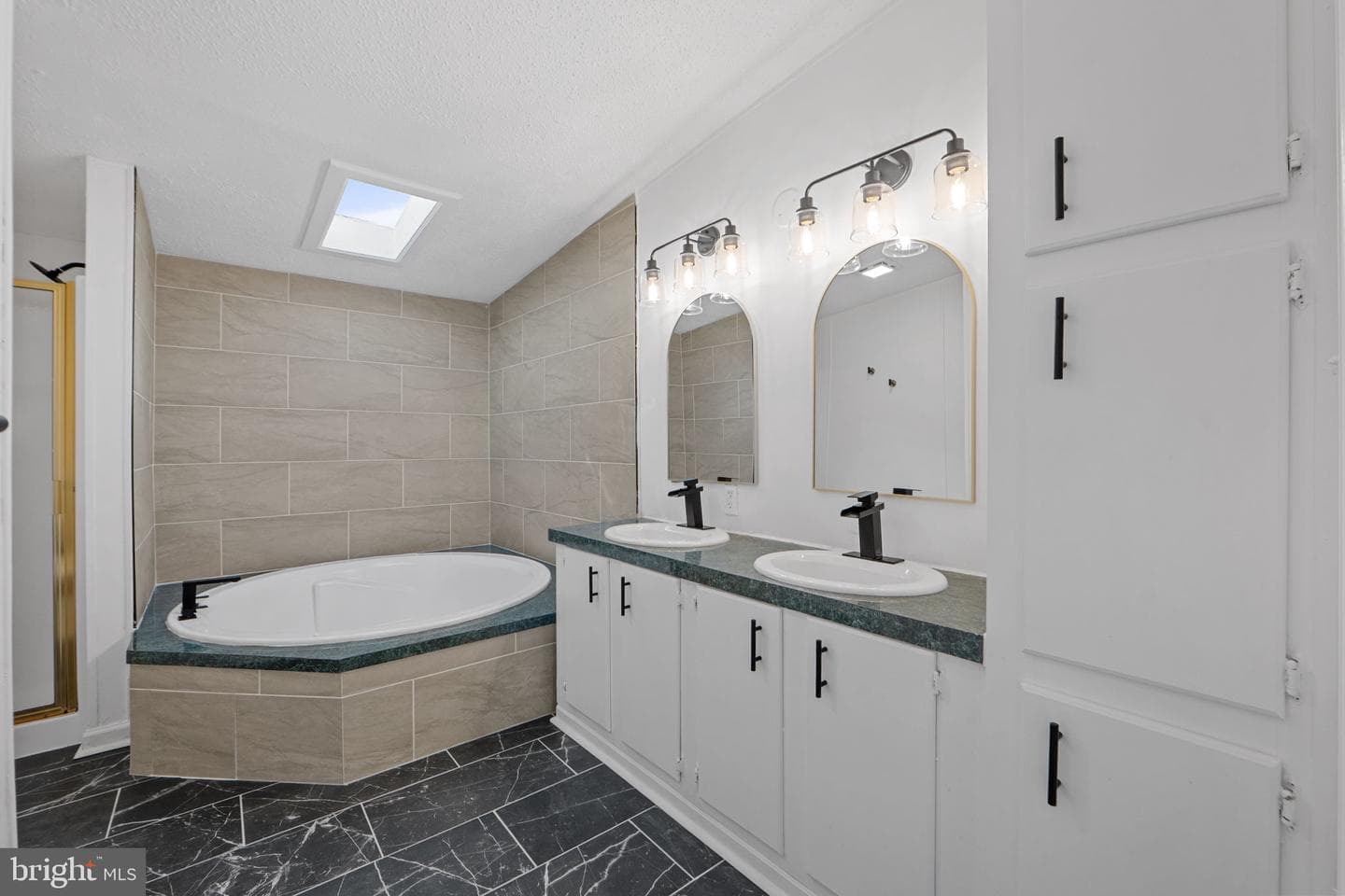 402 Boones Drive photo 23