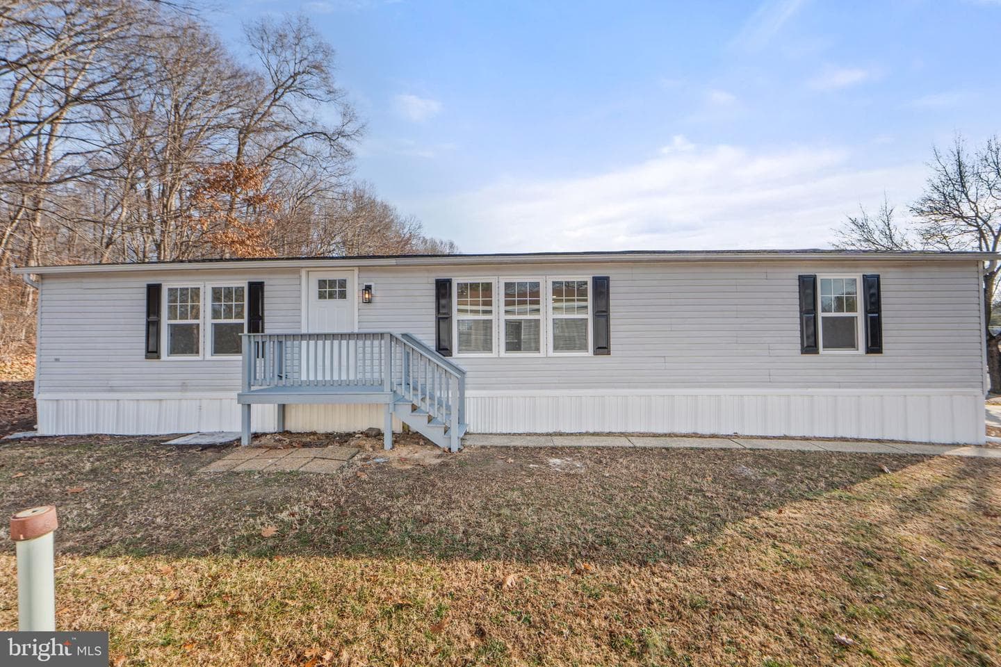 402 Boones Drive photo 3