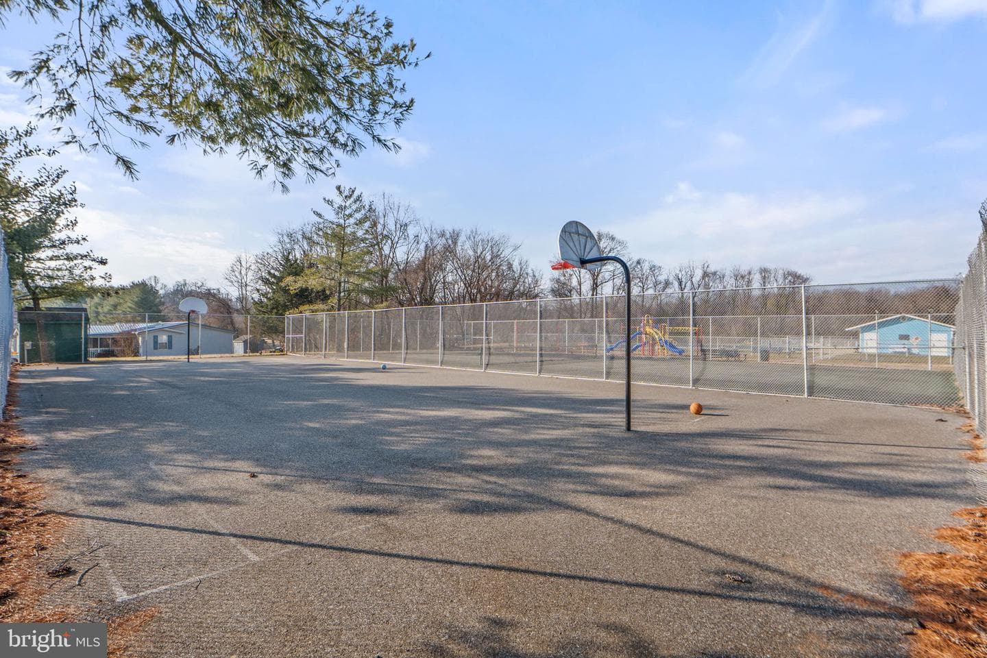 402 Boones Drive photo 35