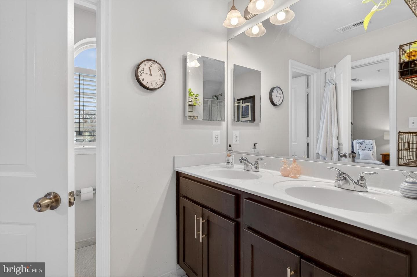 1608 Belle Drive photo 35