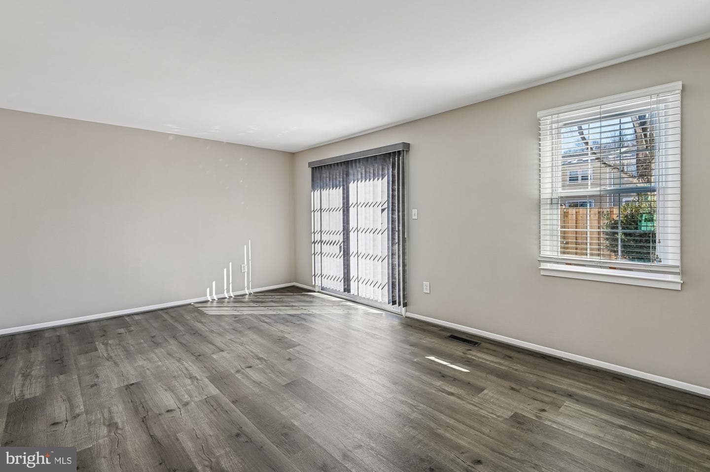 1753 Castleford Square photo 13