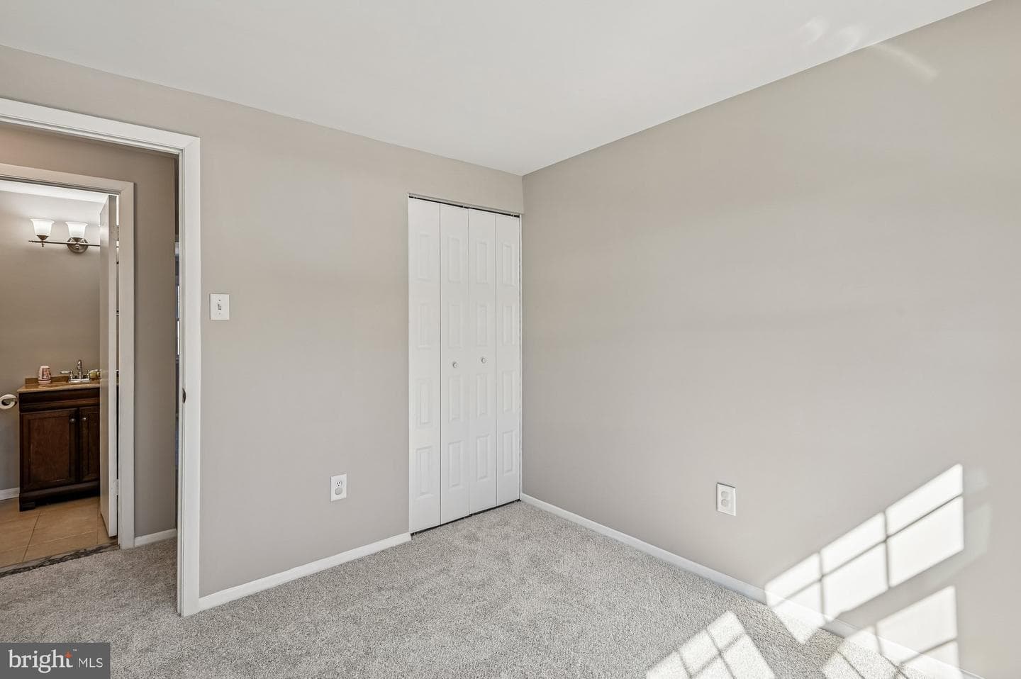 1753 Castleford Square photo 22