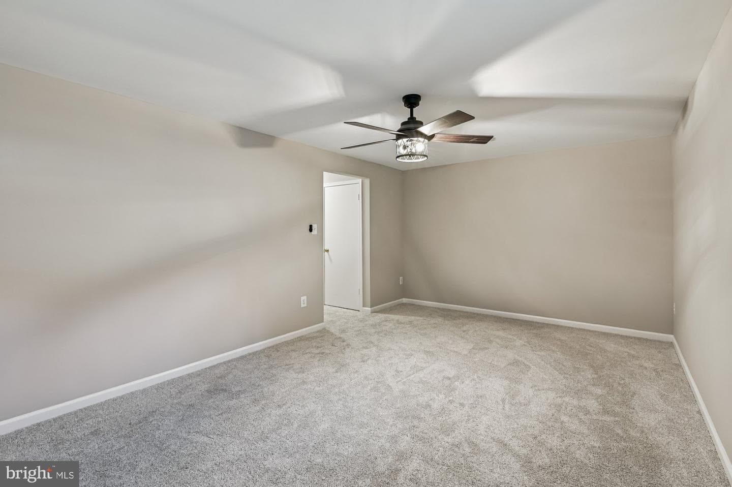 1753 Castleford Square photo 28