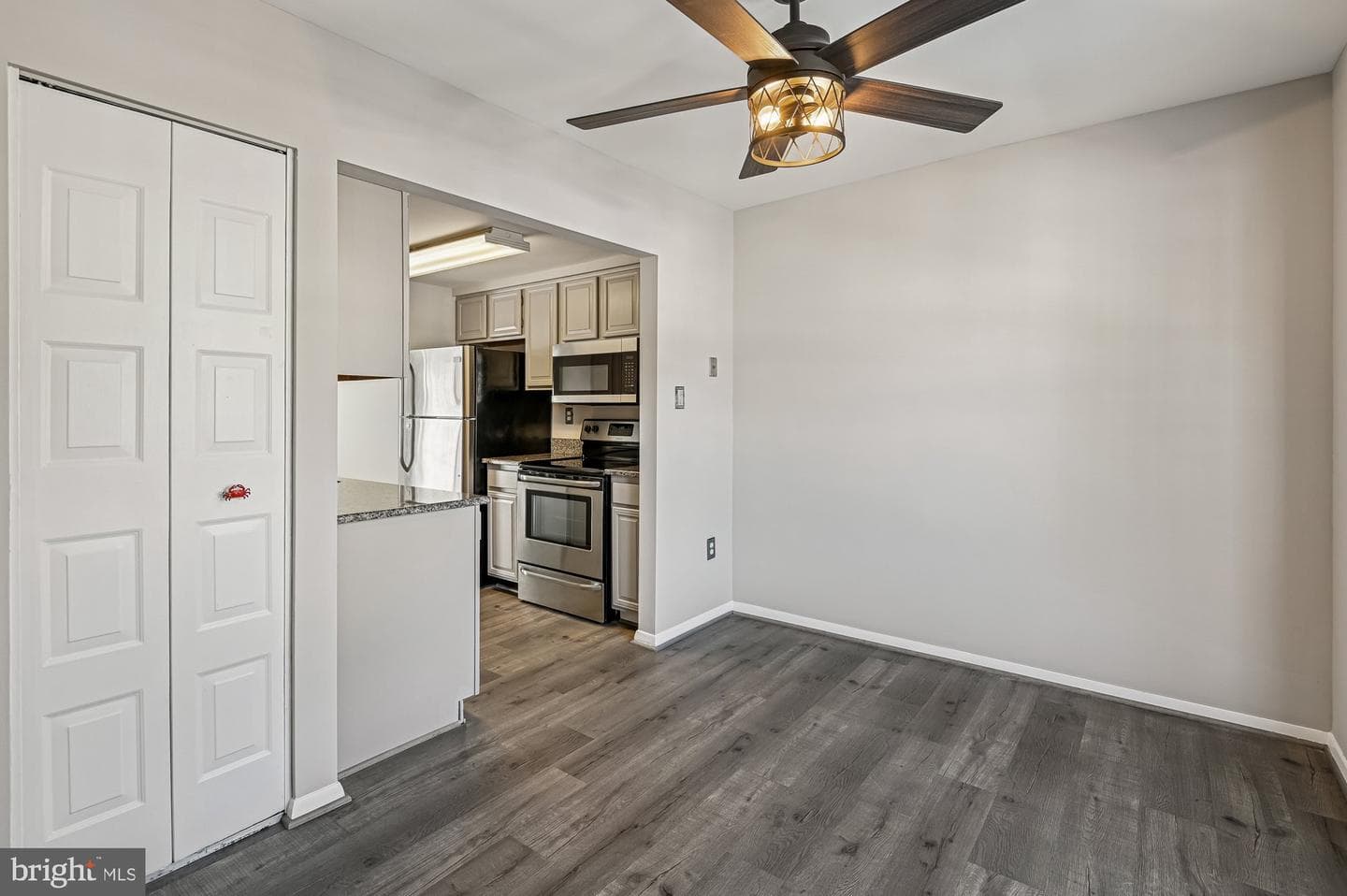 1753 Castleford Square photo 7