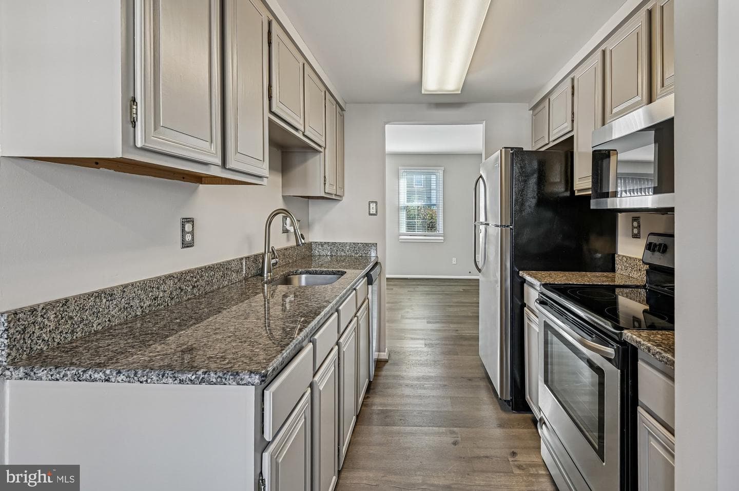 1753 Castleford Square photo 8