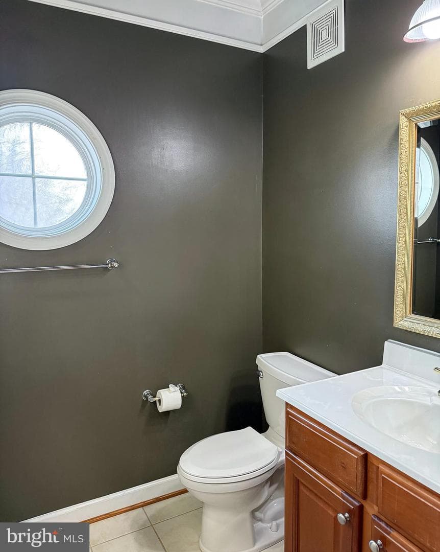 1518 Enyart Way #301 photo 15