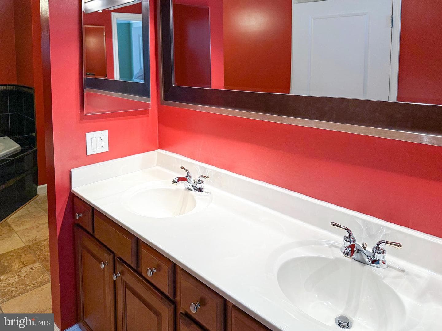 1518 Enyart Way #301 photo 18