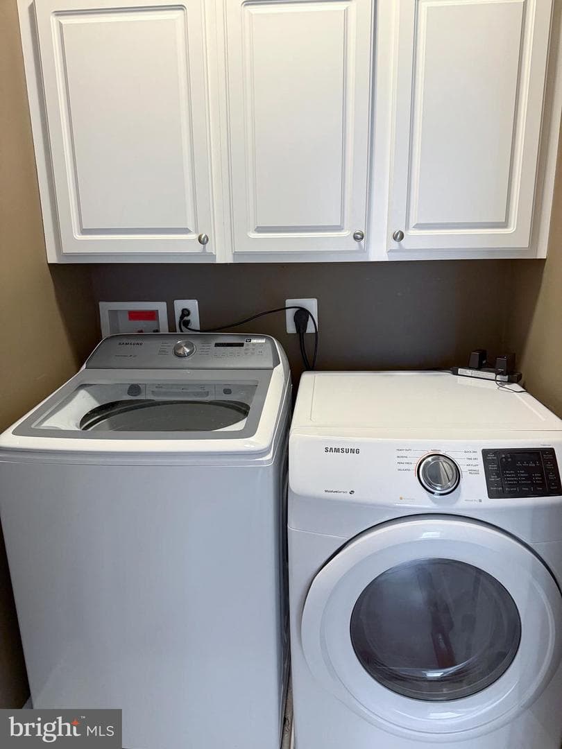 1518 Enyart Way #301 photo 21