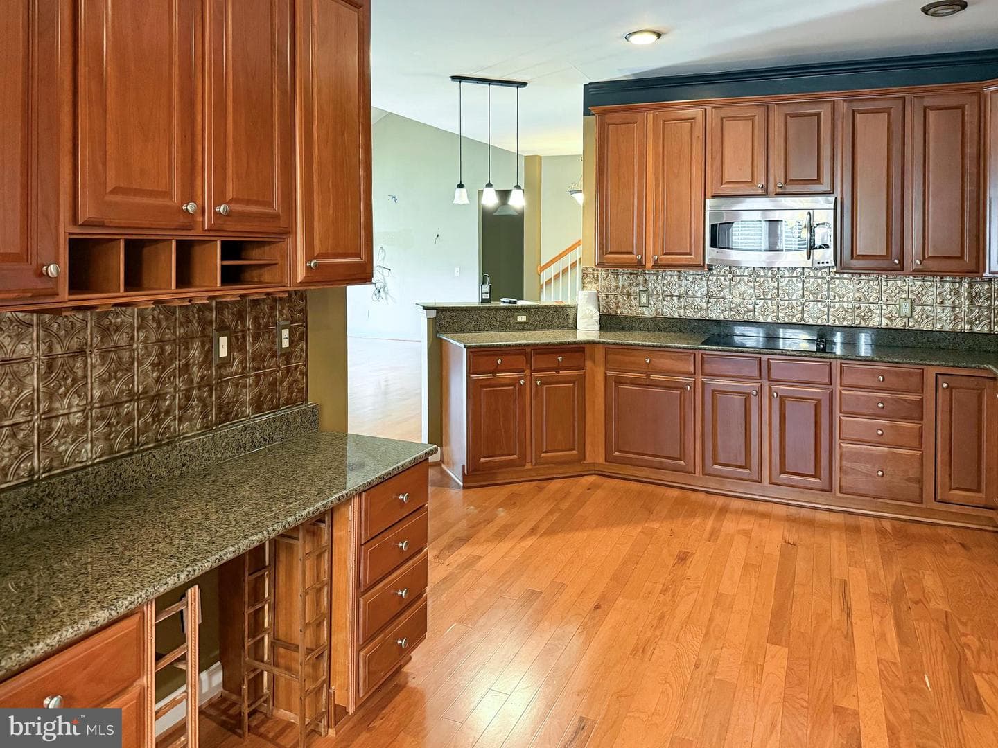 1518 Enyart Way #301 photo 7