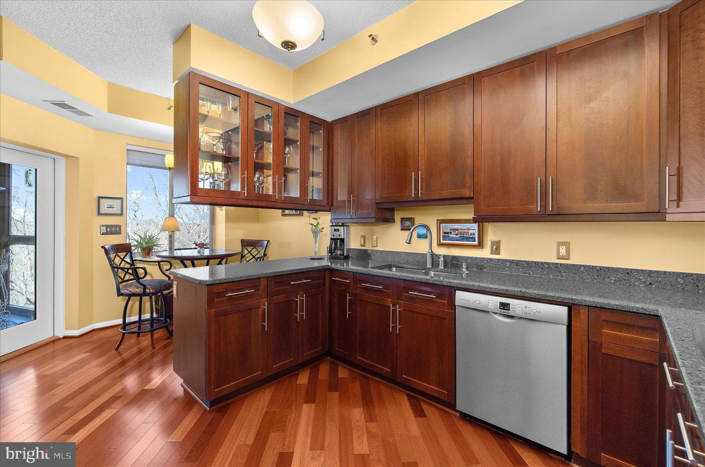 940 Astern Way #607 photo 3