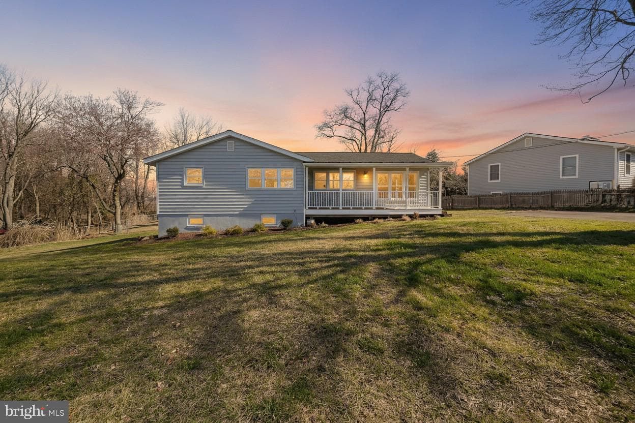 1546 Ridgely Drive