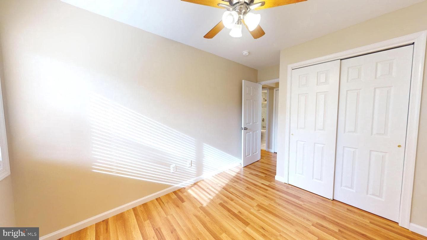 1717 Aberdeen Court photo 24