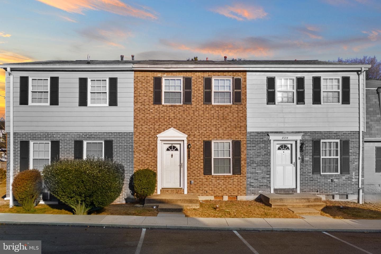 8216 Tomlinson Court photo 1