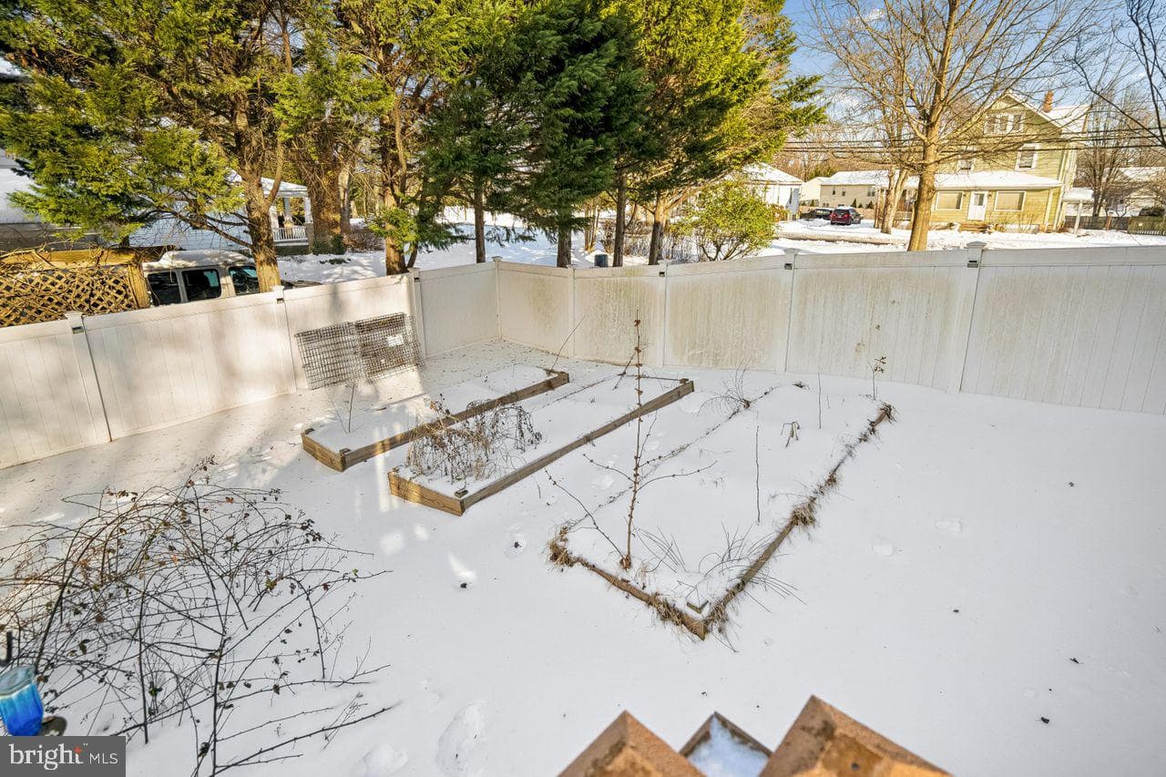 454 N Patuxent Road photo 32