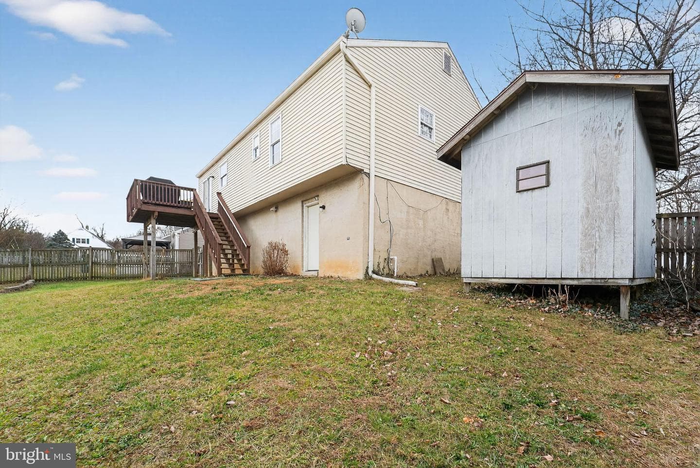 451 Susan Court photo 26