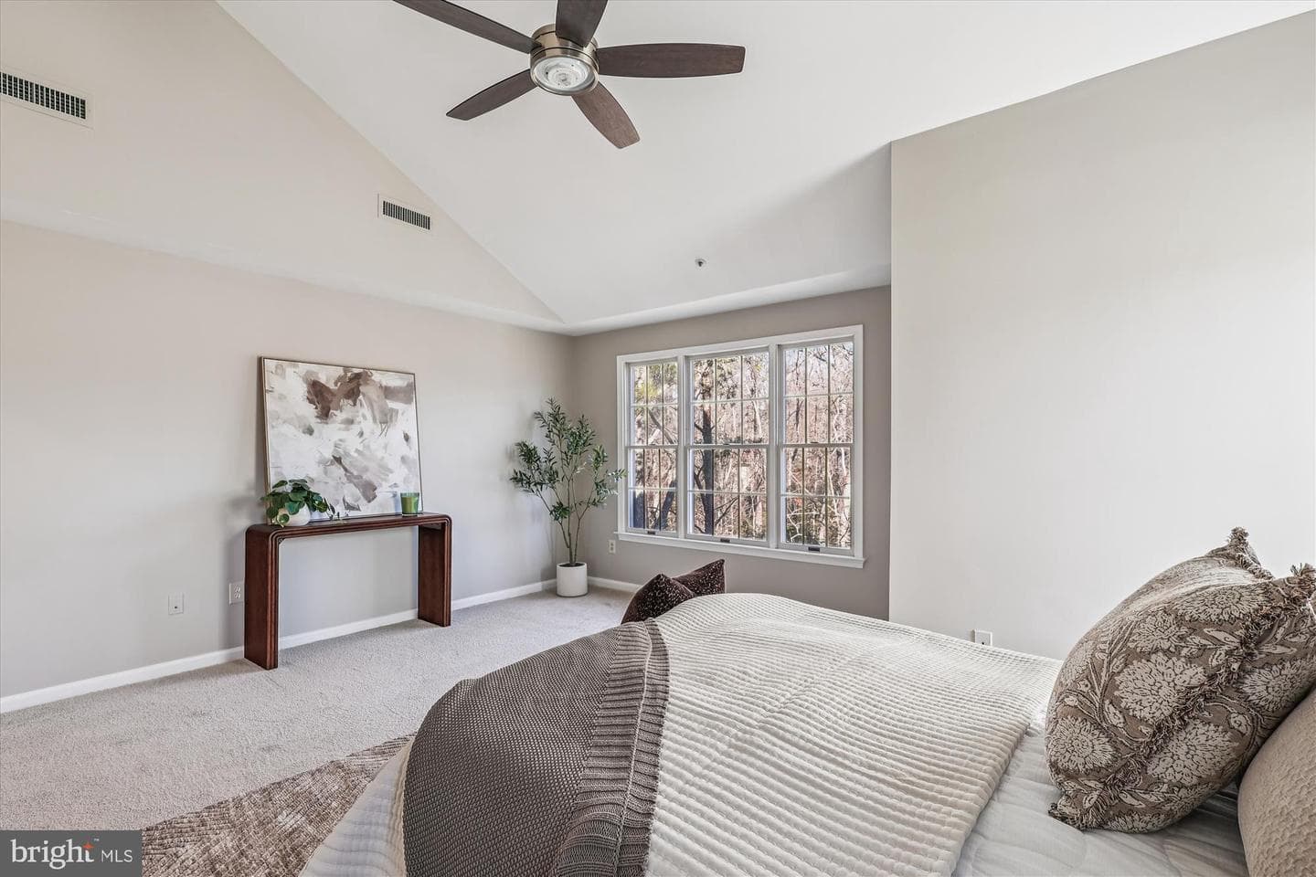 2704 Summerview Way #302 photo 21