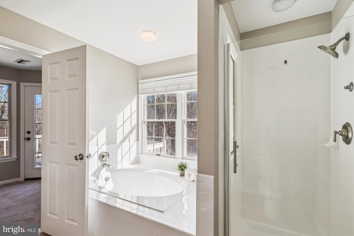2704 Summerview Way #302 photo 28