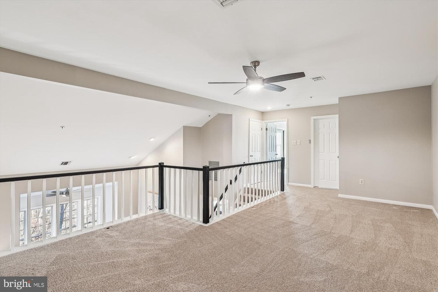 2704 Summerview Way #302 photo 32