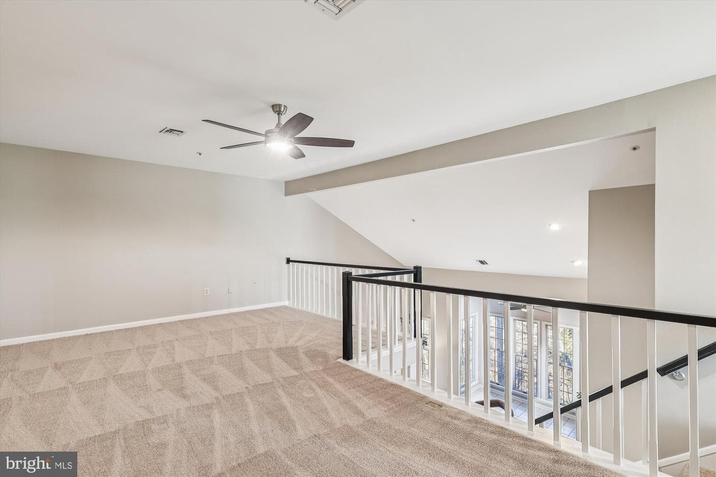 2704 Summerview Way #302 photo 34