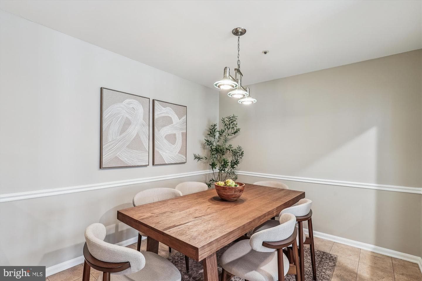 2704 Summerview Way #302 photo 9