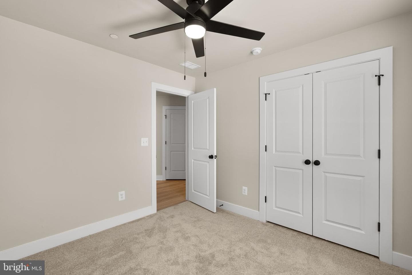 7970 Marion Avenue photo 32
