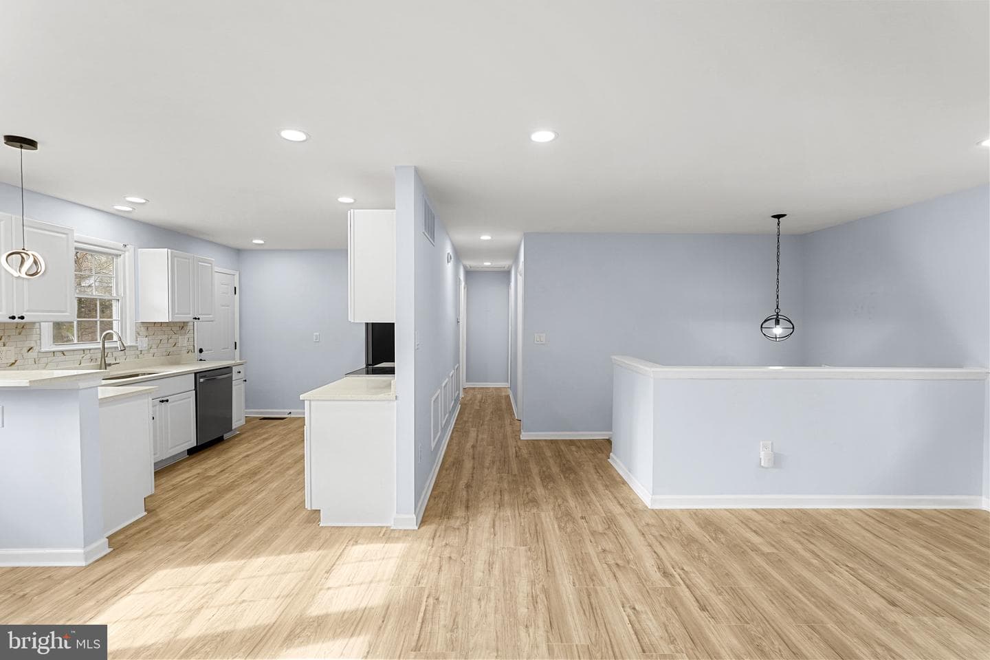 721 Fairway Drive photo 9