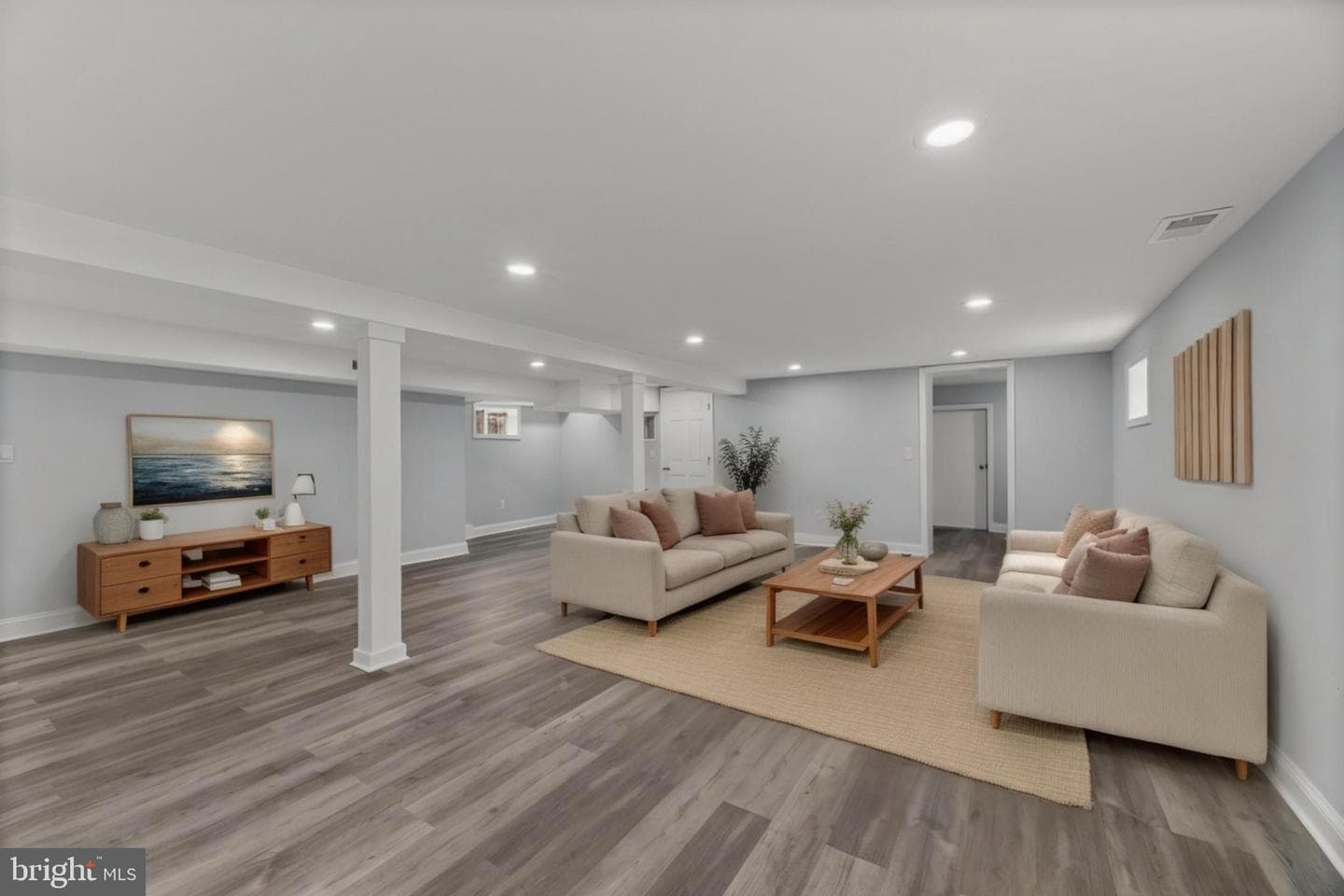 8424 Smallwood Court photo 27