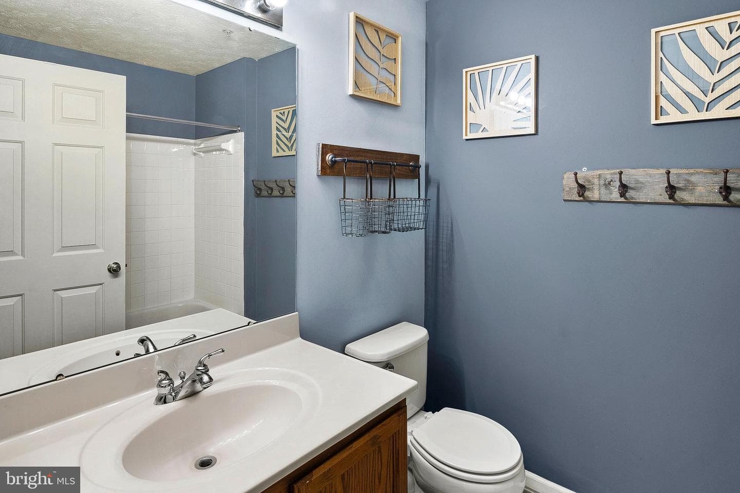 691 Winding Stream Way #301 photo 14
