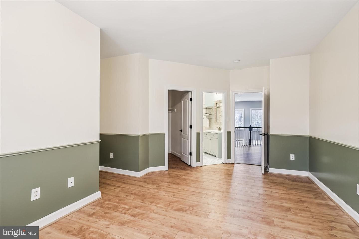 706 Crisfield Way photo 30