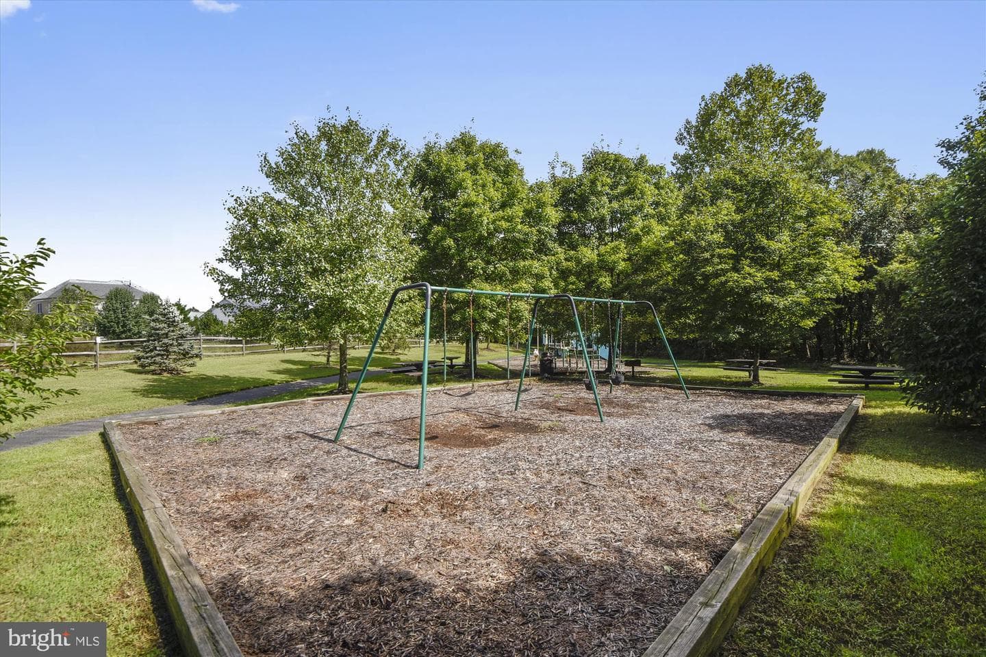706 Crisfield Way photo 62