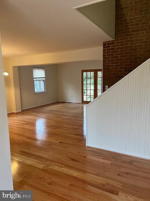 738 Ticonderoga Avenue photo 4