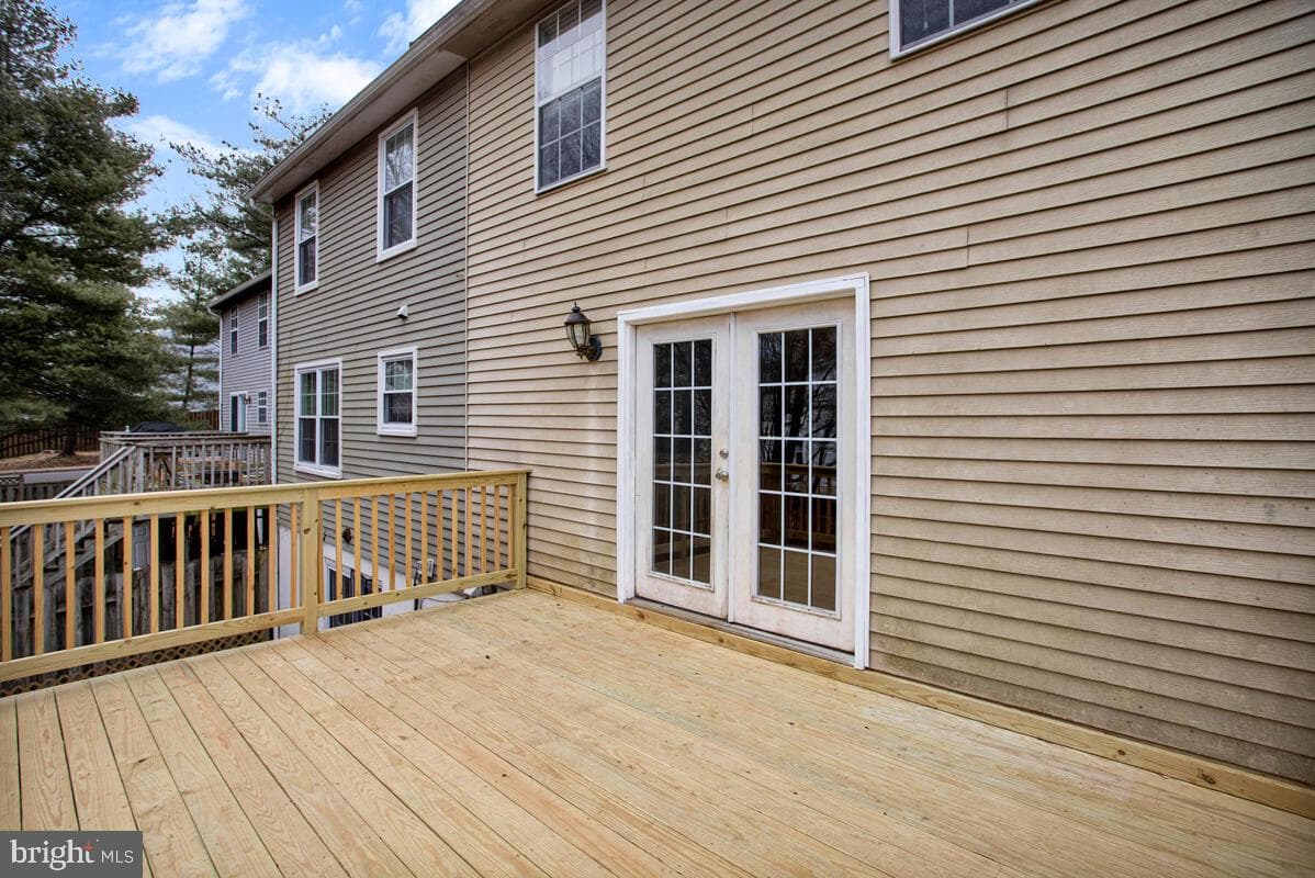 1534 Lodge Pole Court photo 4