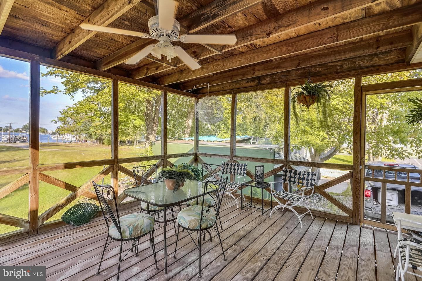 1462 Snug Harbor Road photo 18