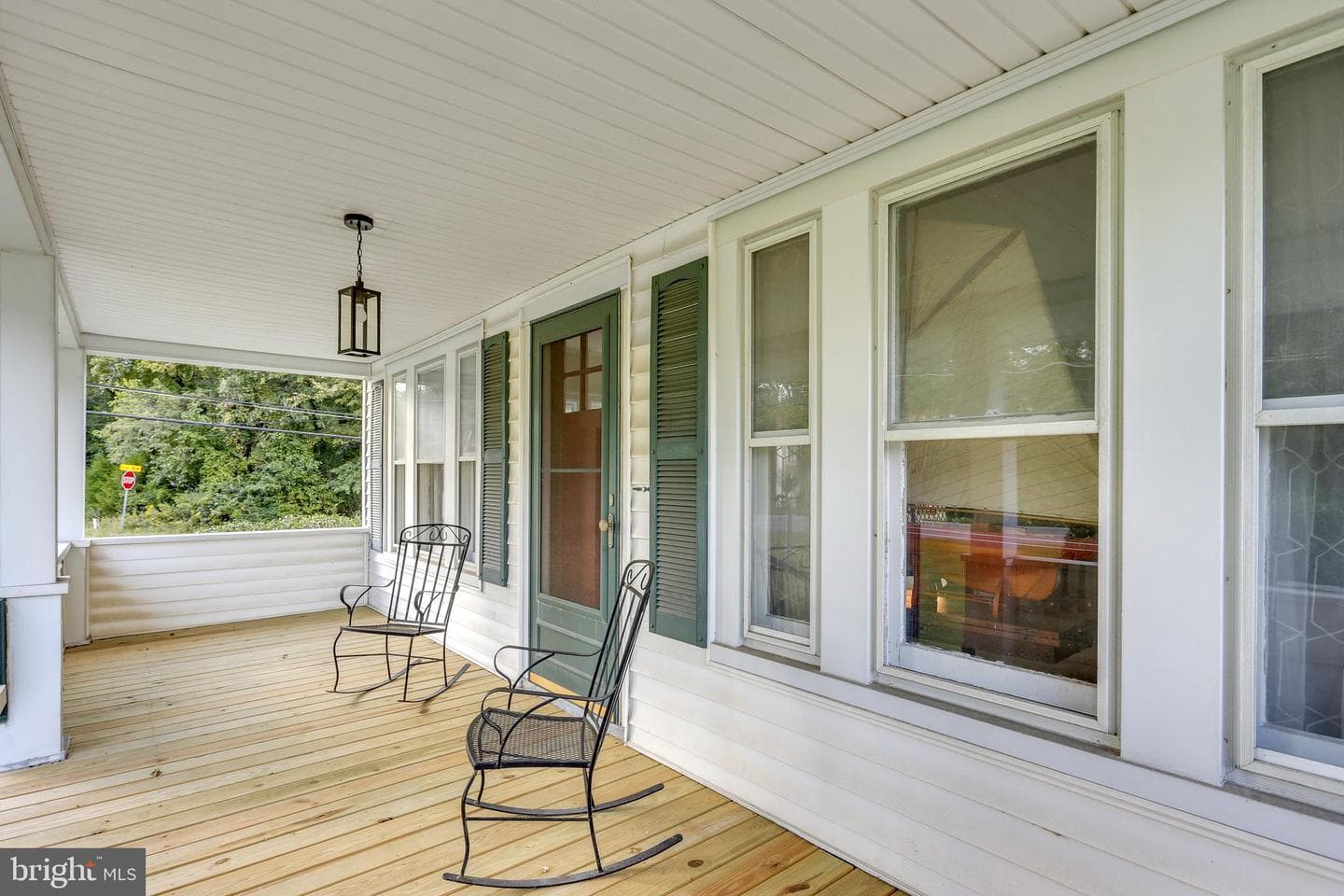 1462 Snug Harbor Road photo 5